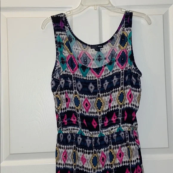 Pattern Dress - Picture 2 of 3